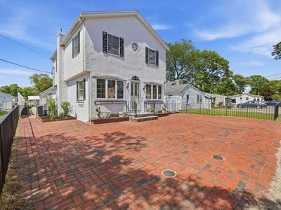 7 Swift Avenue