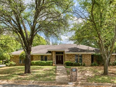 6851 Shorecrest Ct