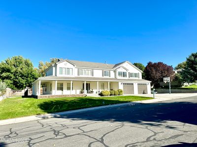 4137 Foothill Dr