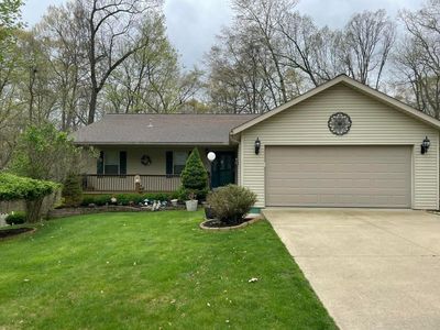 553 Floral Valley Dr W