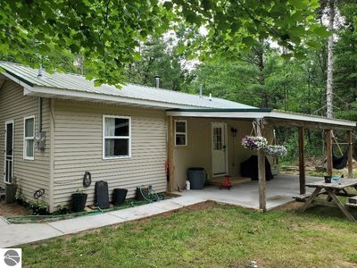 10811 E North Down River Rd