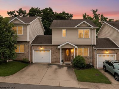 320 Villa View Dr
