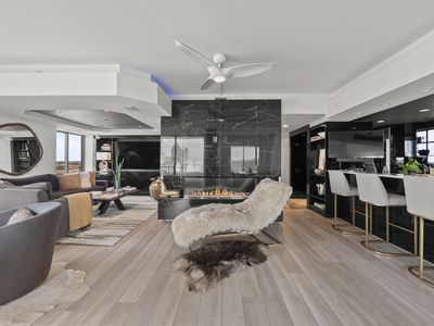 155 W Main St #1201 & 1202
