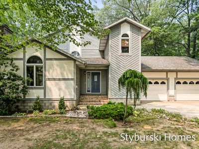 19127 W Spring Lake Rd