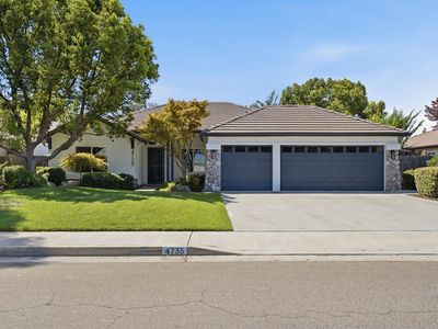 4735 W Ashland Avenue
