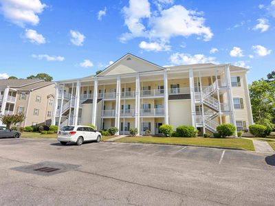 5840 Longwood Dr. #202