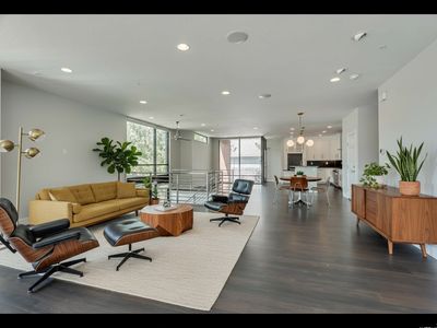 676 Markea Ave #9