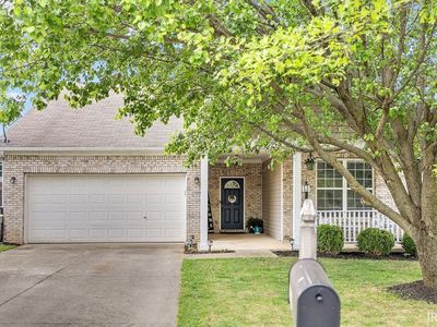 1559 W Castle Ct