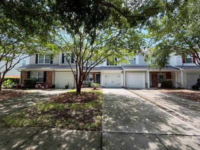 240 Larissa Dr