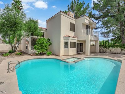 5205 Coral Glow Ct