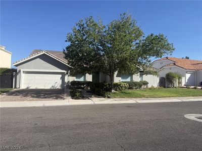1875 Hillsboro Dr