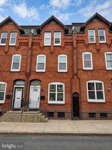 304 N 4th St
