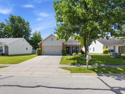 Property at 725 Chestnut Ln, Brownsburg, IN