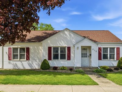 Property at 212 Clara Ave, Manchester, IA