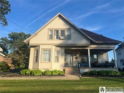 293 E Main St