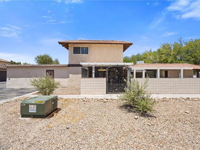 5017 Village Dr