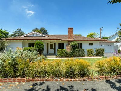 1110 Fairview Dr