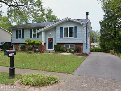 1246 Gail Dr