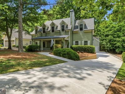 160 Parkside Ln