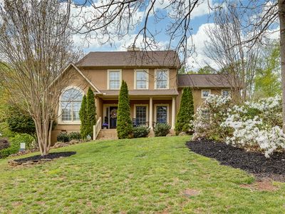 106 Pebble Creek Way