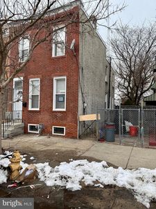 1145 Mechanic St