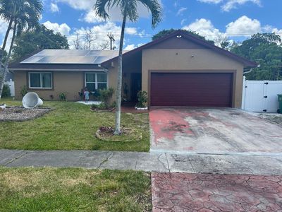 7320 NW 44th Court
