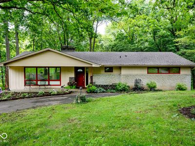 Property at 6220 Bramshaw Rd, Indianapolis, IN