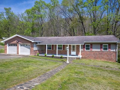 146 Graham Pl