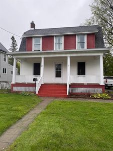 65 Bishop Ave