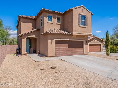 1090 E Lyle Canyon Dr