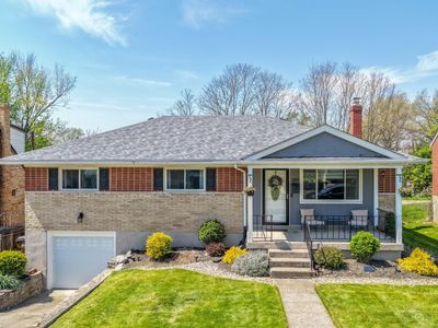 3351 Glenmont Ln