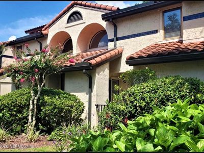 3809 LAVISTA Circle #239