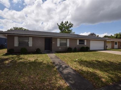 2762 Clear Cove Ln