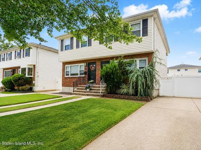 158 Brookfield Ave