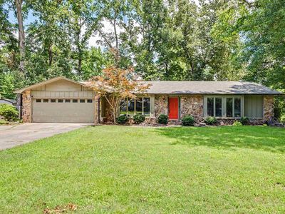 114 Foxdell Cir