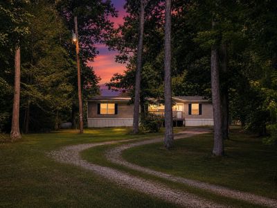 1004 Kristen Ln