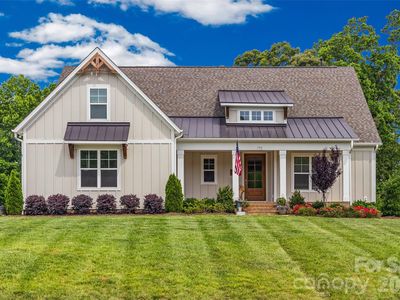 172 Triple Ponds Ct
