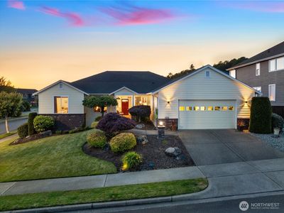 1951 Lighthouse Lane NE