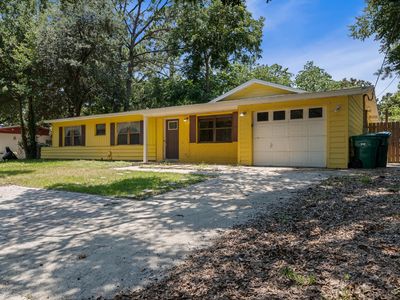 Property at 271 Anderson Dr, Mary Esther, FL