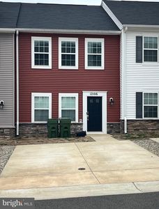 12106 Bowling Farm Ct