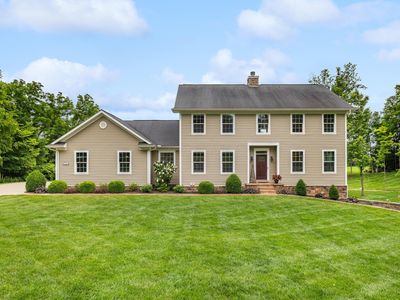 9596 Woodridge Cir