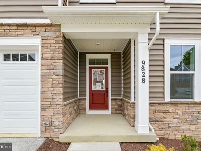9828 Stonehaven Ct