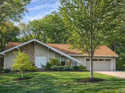 13 Laurel Oaks Ct