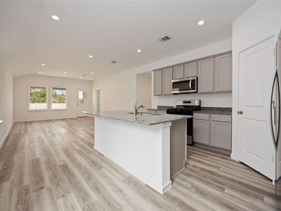 5205 Greengrass Willow Way