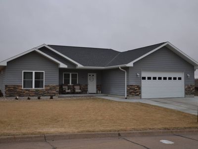 409 Rolling Hills Ave