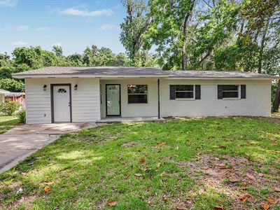 2898 Bell Dr