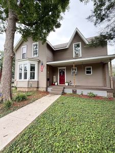 520 4th Ave W