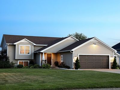 3758 Caribou Dr
