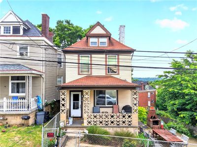 1218 Mutual St