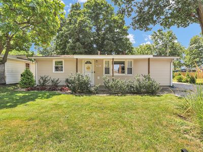 901 E Fairview Dr